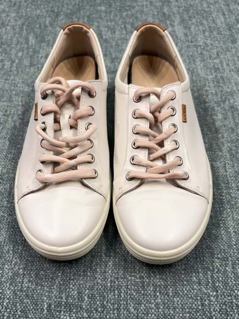 Ecco Soft 7 Sneaker Size women’s  9-9.5 Limestone Leather
